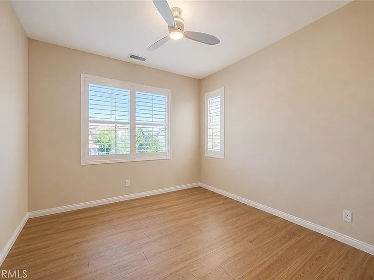 103 Oasis — Photo 26