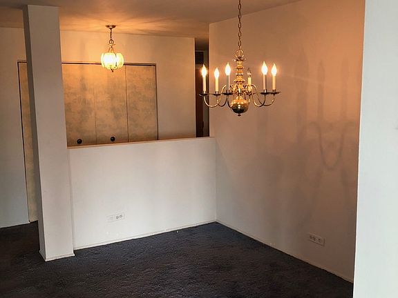 4th image of 235 Marengo Ave #7C
