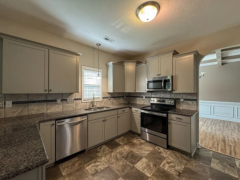 267 High Leaf Dr — Photo 12