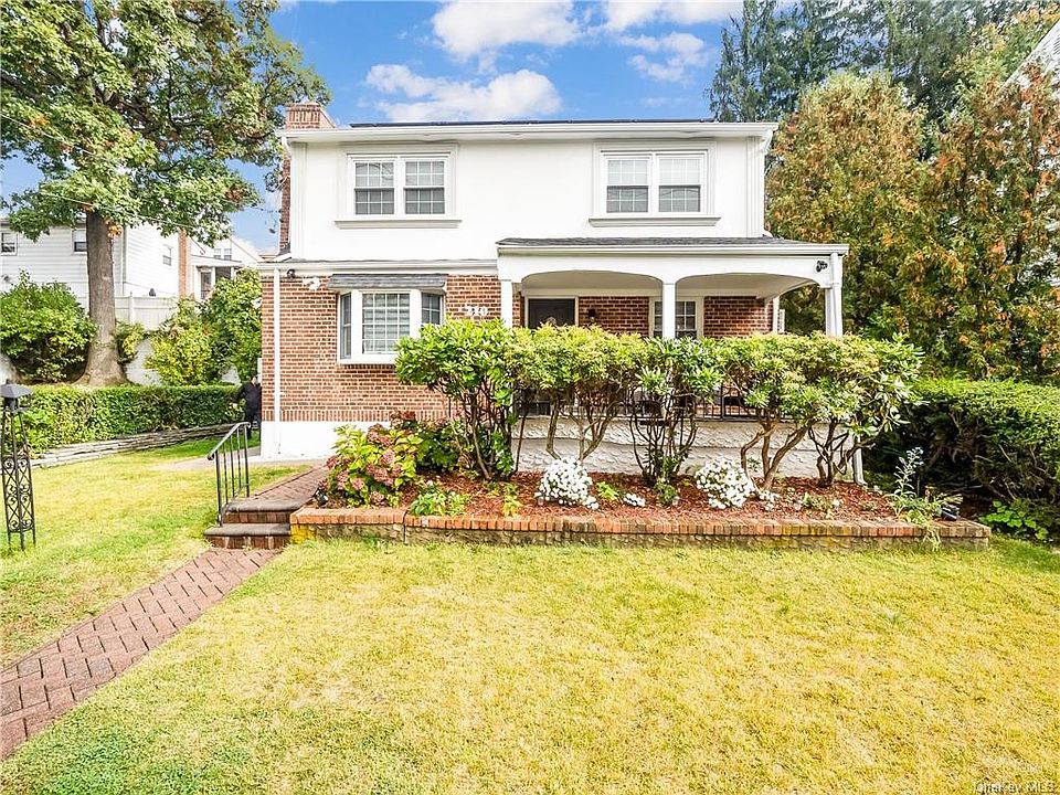 1st image of 210 Helena Ave