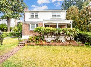 210 Helena Ave, Yonkers, NY 10710