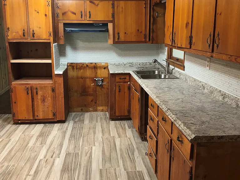 1165 Sharonton Dr — Photo 5