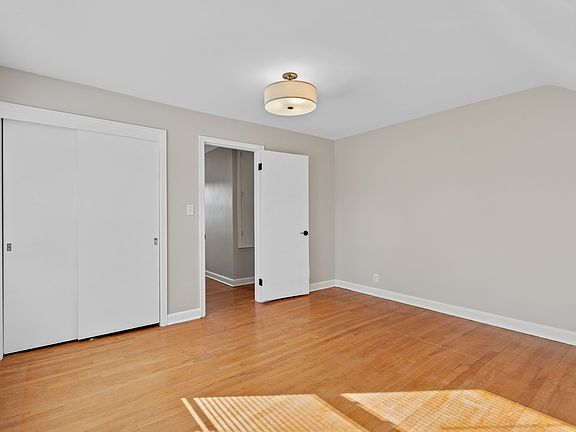 4th image of 426 Keilman St