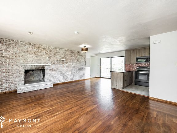 4th image of 220 Cunningham Dr