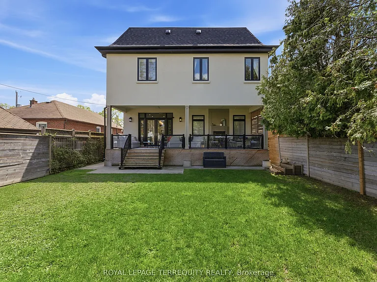 130 Edgecroft Rd — Photo 45