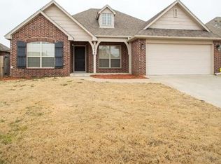 20447 E 46th St S, Broken Arrow, OK 74014