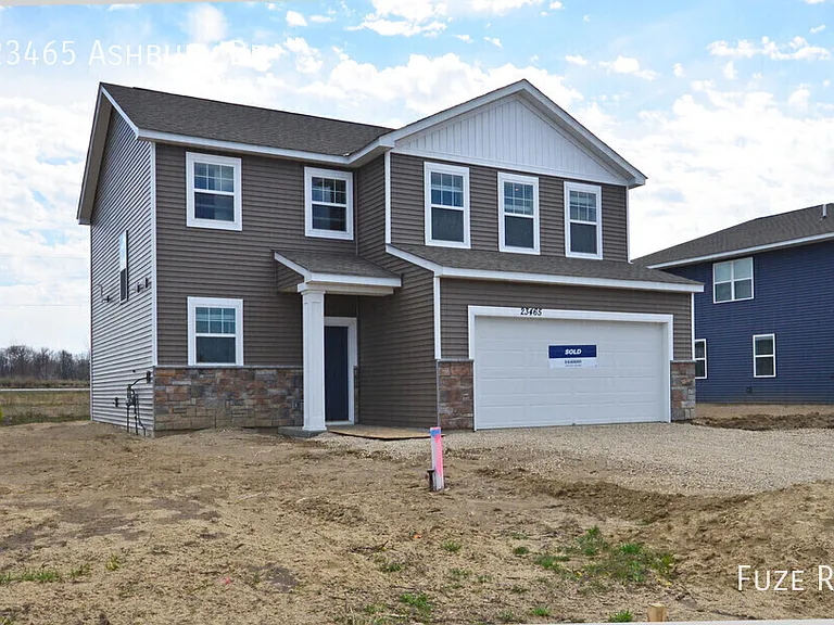 23465 Ashbury Dr — Photo 25