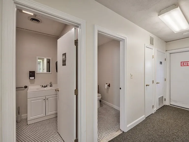 400 West St #2 — Photo 6