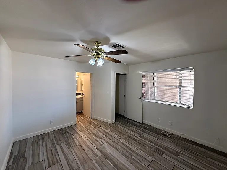 441 N Lamb Blvd #C — Photo 3