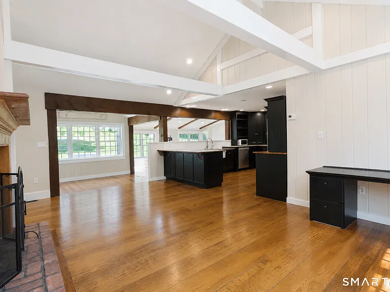50 Fox Den Rd — Photo 10