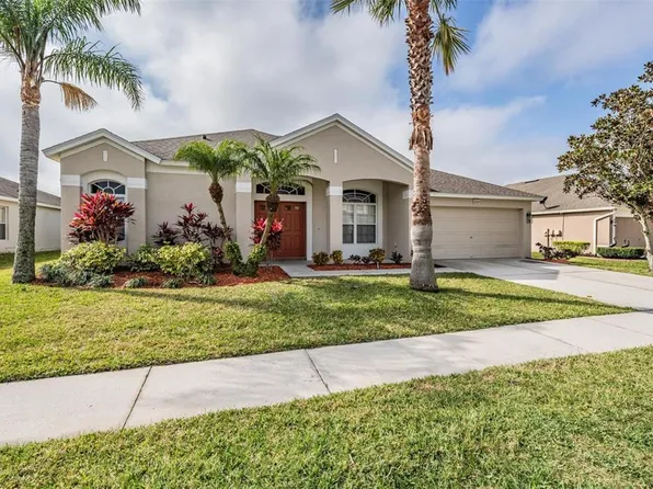 30404 Colthurst St, Wesley Chapel, FL 33545