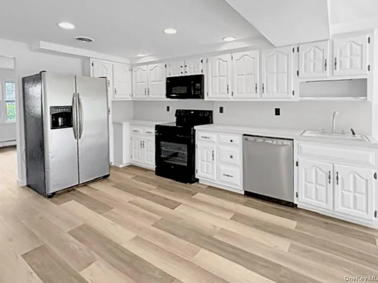 342 Versa Pl — Photo 3