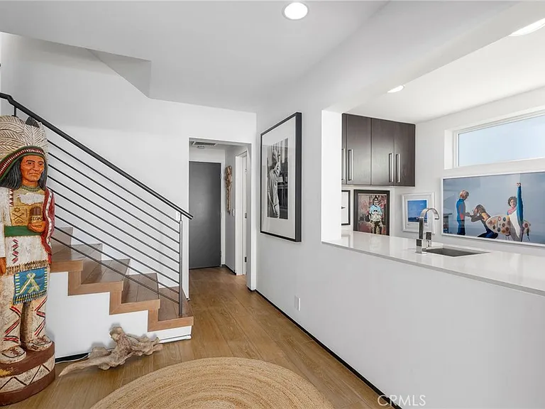 73B Surfside Ave — Photo 8