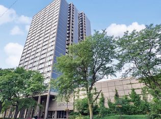 5320 N Sheridan Rd APT 708, Chicago, IL 60640