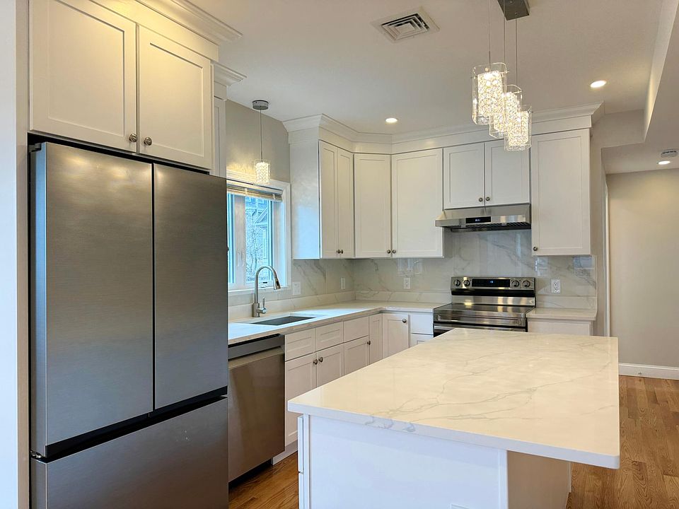 88 Wyoming Ave FLOOR 2, Malden, MA 02148 Zillow