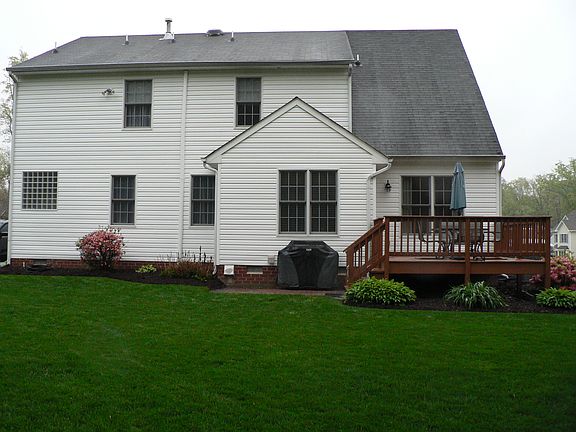 2nd image of 624 McCauliff Dr