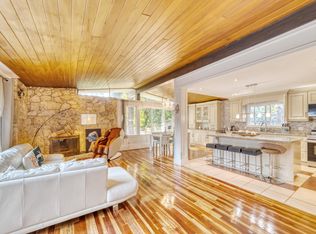 990 Kinsac St, Coquitlam, BC