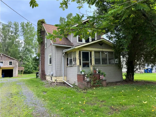 12355 Ridge Rd, Wolcott, NY 14590