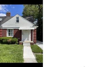 21773 Moross Rd, Grosse Pointe, MI 48236