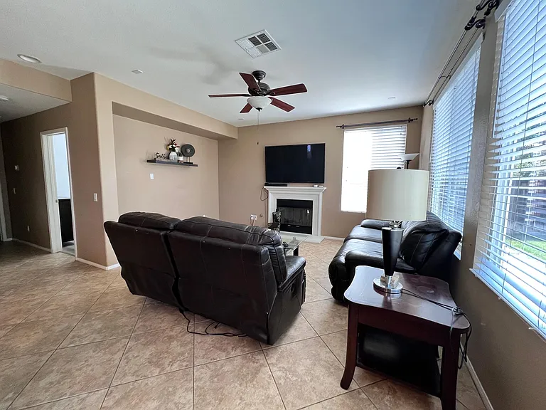 29783 Andromeda St — Photo 10
