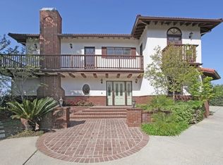 740 Forest Green Dr, La Canada Flintridge, CA 91011