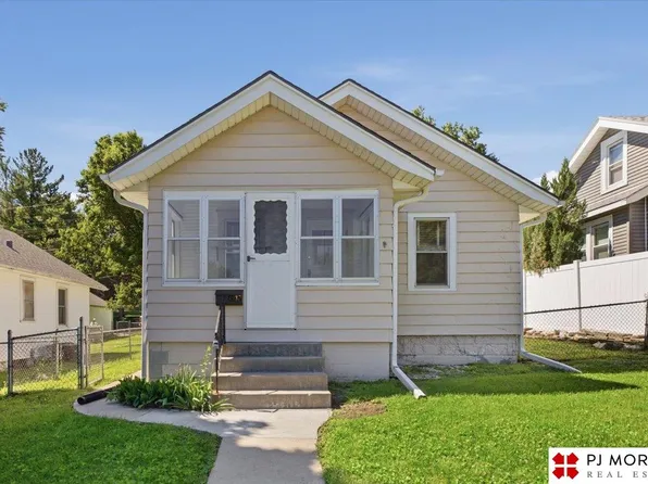 4937 Charles St, Omaha, NE 68132