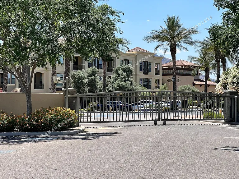 7291 N Scottsdale Rd #2001 — Photo 2