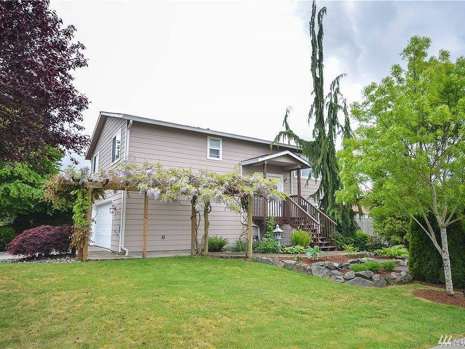 1st image of 1426 85th Ave SE