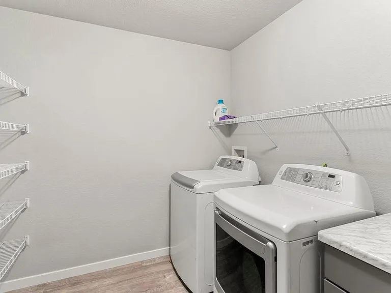 15922 Lake Mist Dr — Photo 19