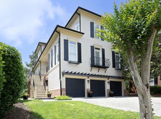 2800 Charleston Oaks Dr, Raleigh, NC 27614