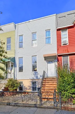 Sold by Hartland Group | media 1