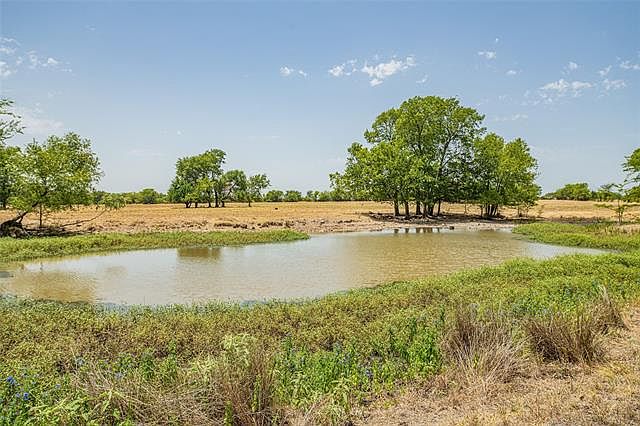 1st image of County Road 4588