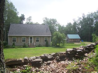 360 Coldbrook Rd, Oakham, MA 01068