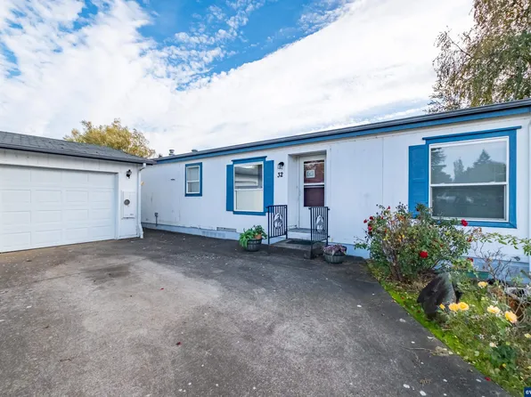 34505 Riverside Dr SW Unit 32, Albany, OR 97321