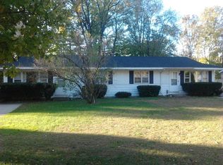 584 Hayes St, Holland, MI 49424