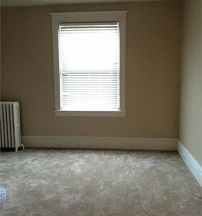 2nd image of 534 Scott Ave