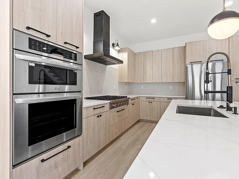 101 E Euclid Ave #1 — Photo 13