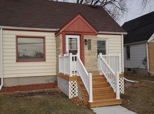 2734 E Johnson St, Madison, WI 53704