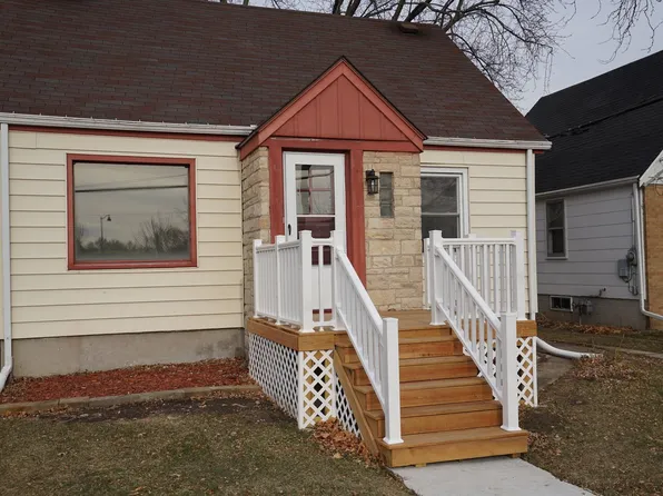 2734 E Johnson St, Madison, WI 53704