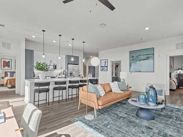 The Holbrook at Town Center — Photo 3