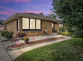 5575 S 34th St, Milwaukee, WI 53221