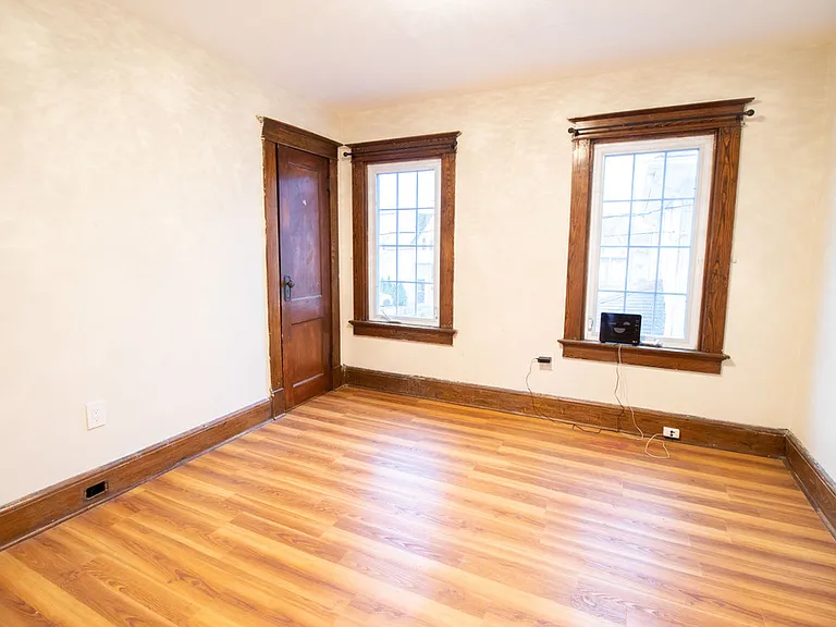 123 Lake St — Photo 8