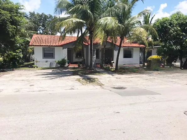 401-405 NE 141st St, Miami, FL 33161