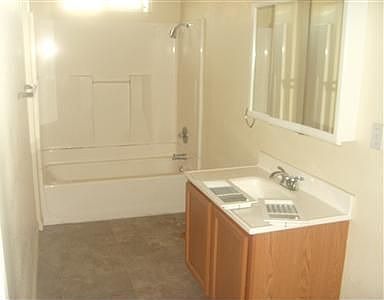 3rd image of 3435 E Orleans Ave