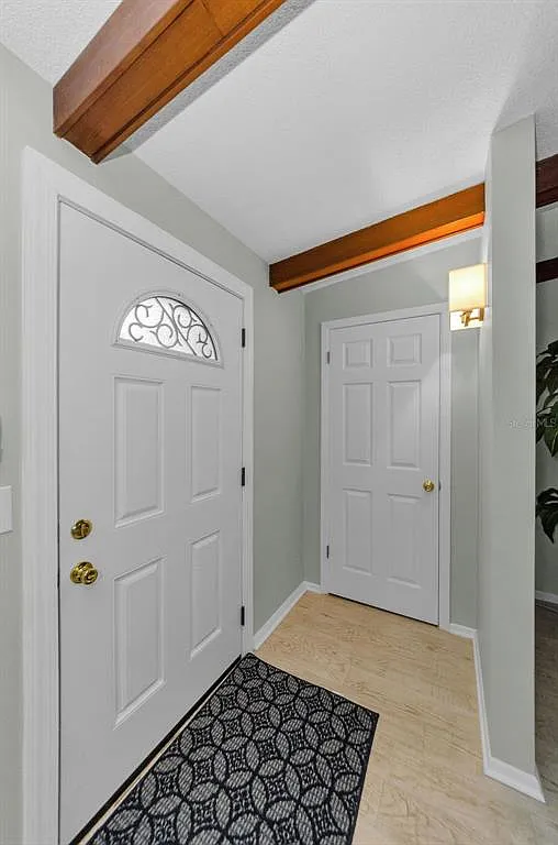 2 bed, 2.0 bath, 1379 sqft, $3,200 — Photo 3
