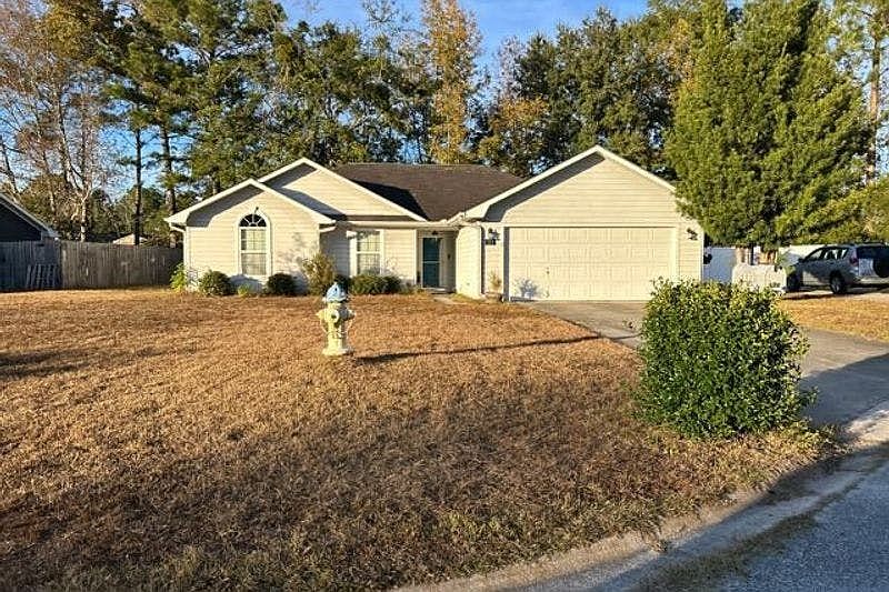 1st image of 111 Sago Palm Dr