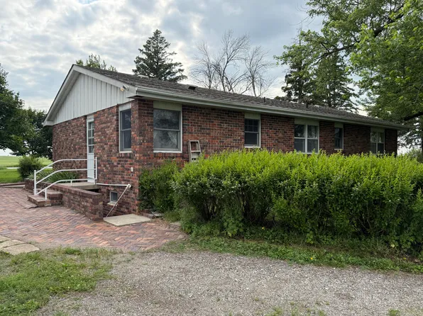 16682 630th Ave, Nevada, IA 50201