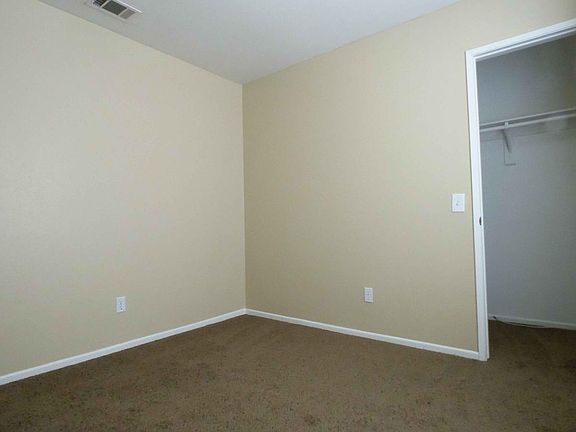3rd image of 15109 Roan Cir
