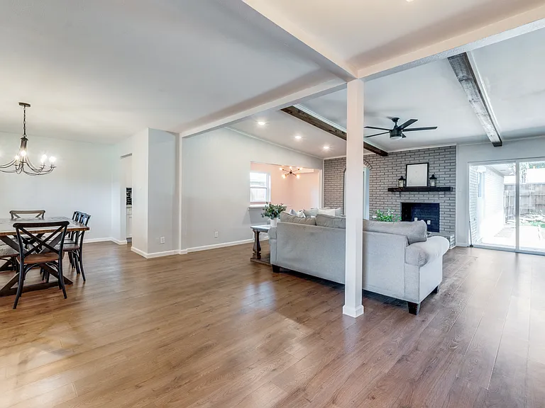 5221 Elkridge Dr — Photo 6