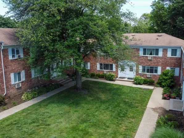 180-68 Littleton Rd, Parsippany-Troy Hills Twp., NJ 07054